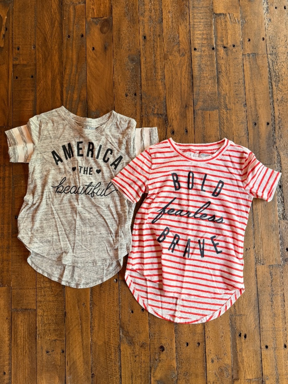 Old Navy Girls Patriotic Graphic Tee Bundle Size 5